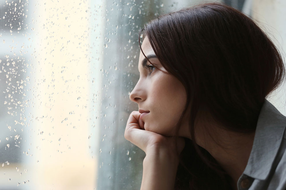Depression – Symptoms, causes, and risk factors